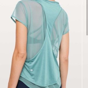 Lululemon Set the Course Mesh Short Sleeve